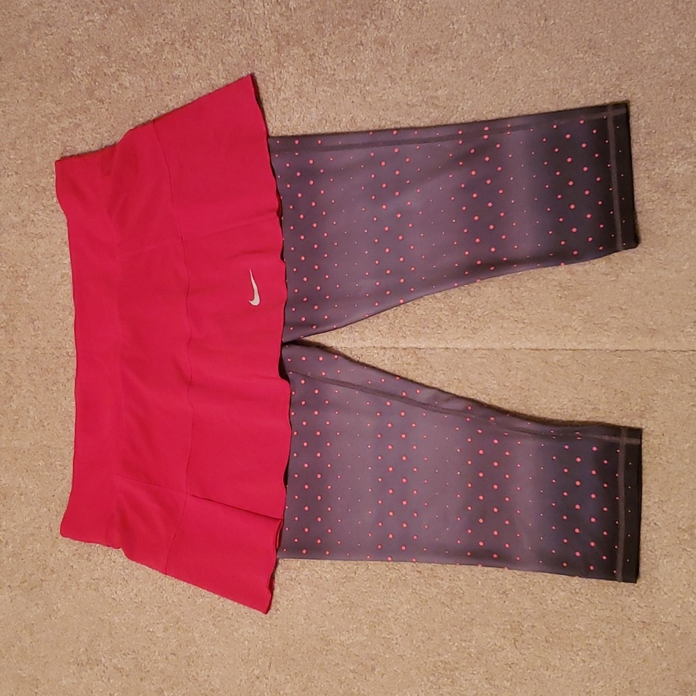 Nike Women's Skapri